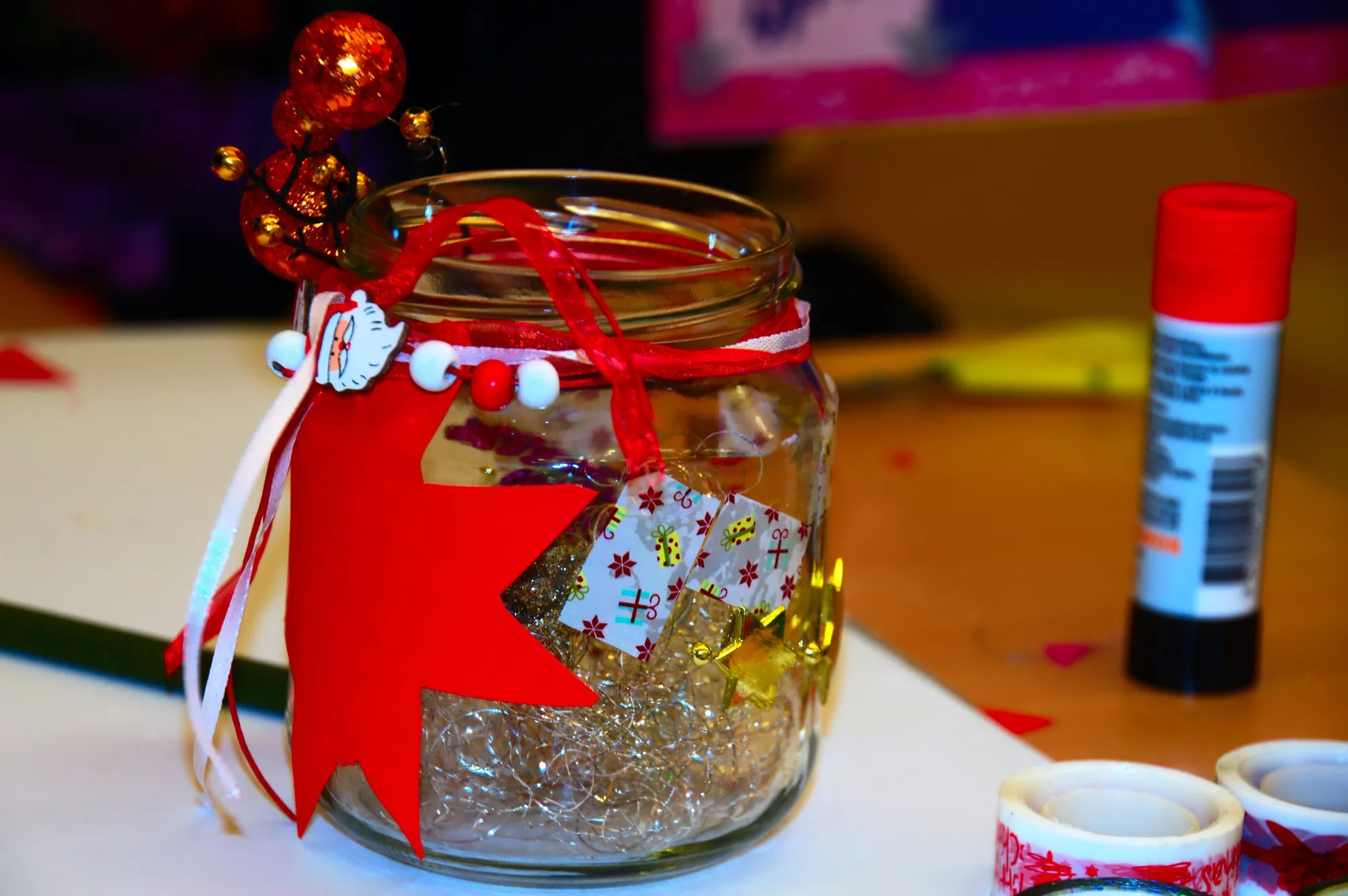 Kinder-Atelier: Laterne basteln und Geschichte hören