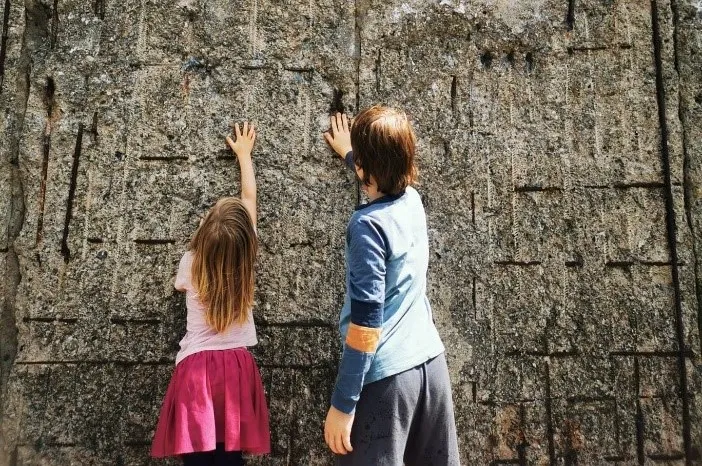 Als die Mauer Berlin teilte