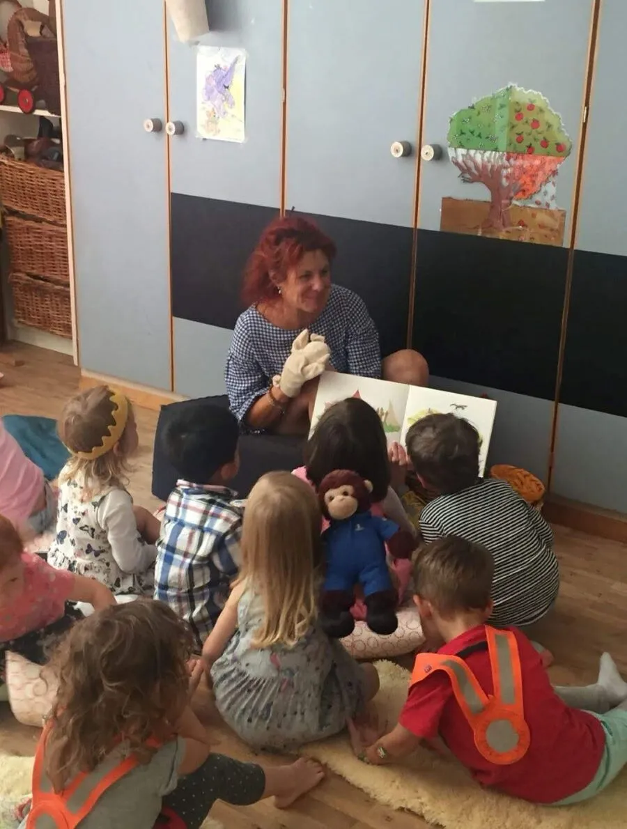 SPIELGRUPPE LA LE LU