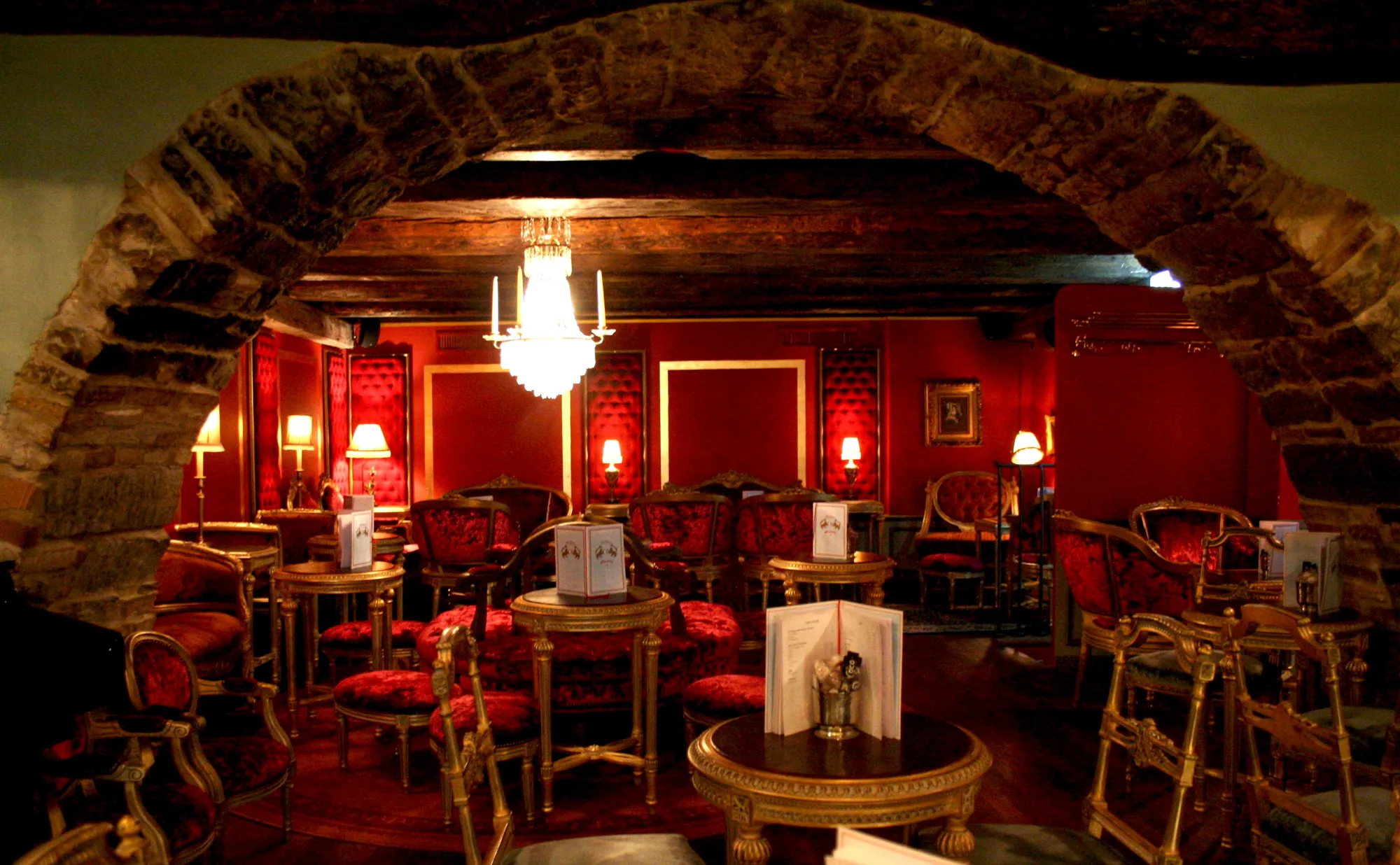 Café & Conditorei 1842